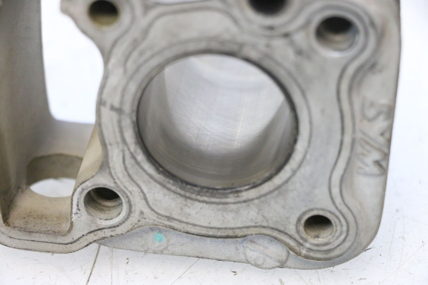 photo de CYLINDER BARREL PISTON SYM MIO 50 (2005 - 2010) - Surface and material condition