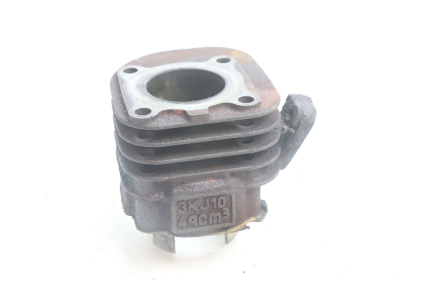 photo de CYLINDER BARREL PISTON YAMAHA NEO'S NEOS 2T 50 (1998 - 2007) - Fixing points details
