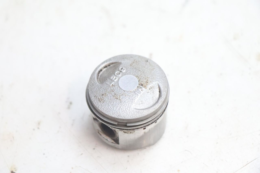 photo de CYLINDER BARREL PISTON KYMCO LIKE 4T 50 (2019 - 2025) - Detailed visual inspection