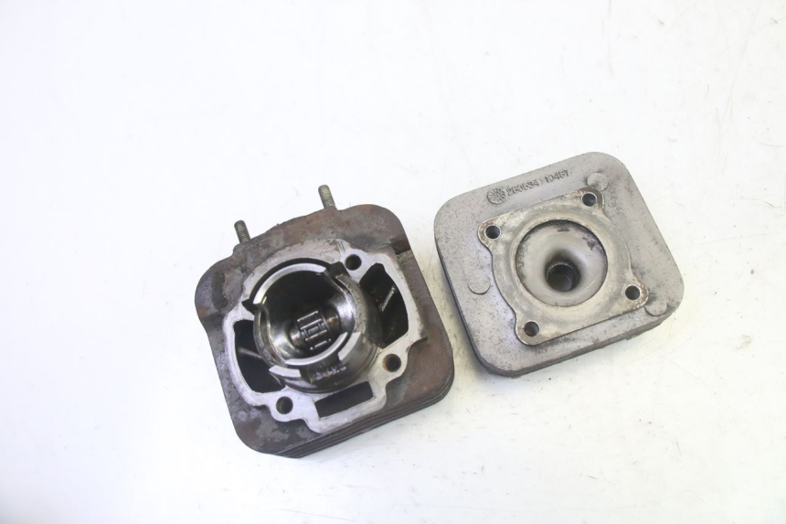 photo de CYLINDER BARREL PISTON PIAGGIO NEW TYPHOON 50 (2010 - 2017) - Technical close-up