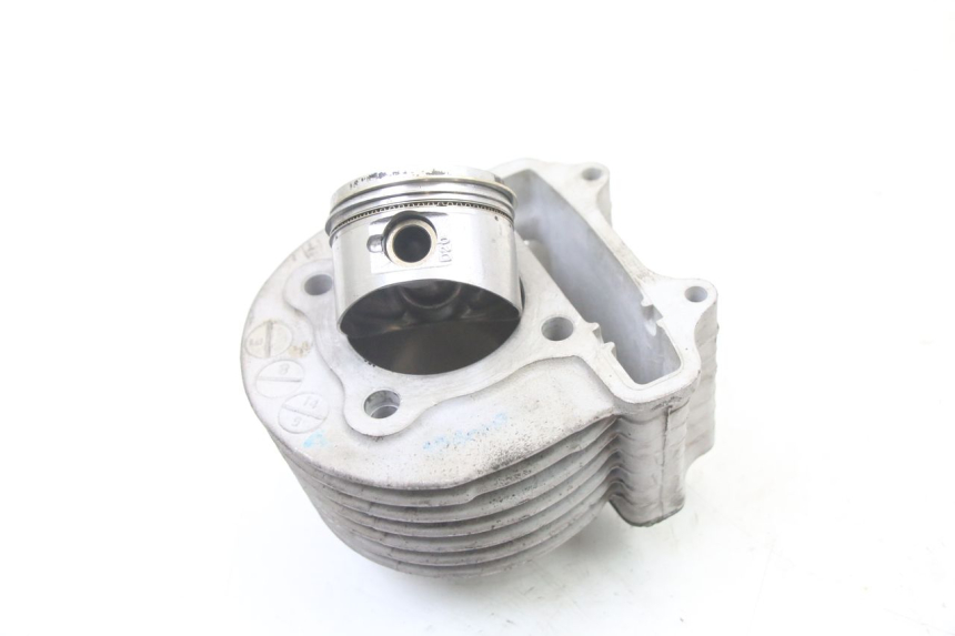 photo de CYLINDER BARREL PISTON PEUGEOT VIVACITY 125 (2010 - 2017) - Component detail