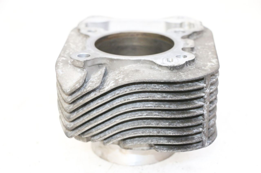 photo de CYLINDER BARREL PISTON PIAGGIO VESPA LX 150 (2005 - 2013) - Distinctive features