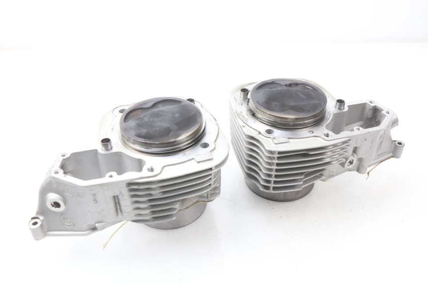 photo de CYLINDER BARREL PISTON BMW R GS 1150 (1999 - 2004) - Alternative perspective