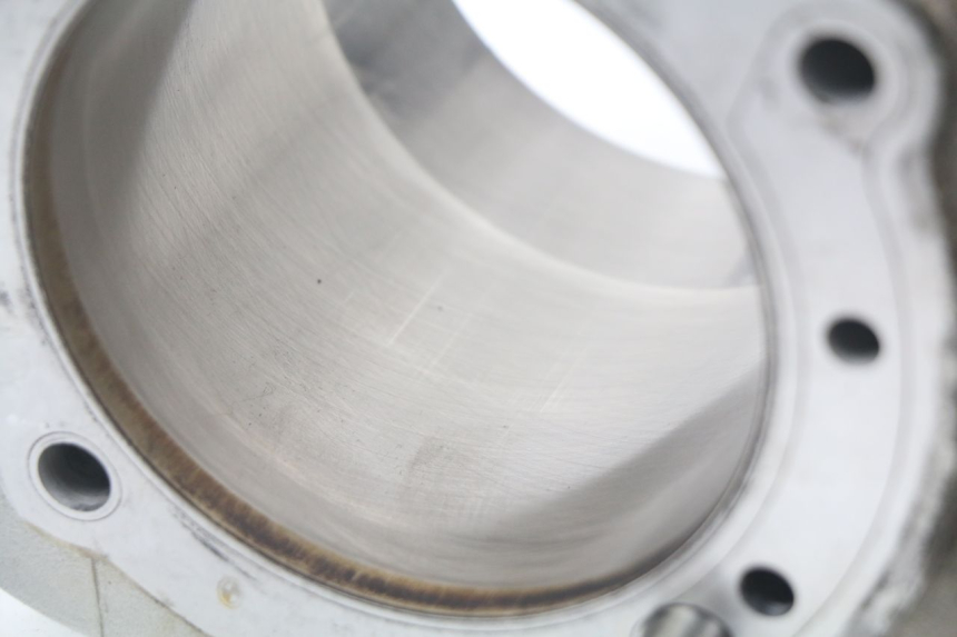 photo de CYLINDER BARREL PISTON BMW R GS 1150 (1999 - 2004) - Surface and material condition