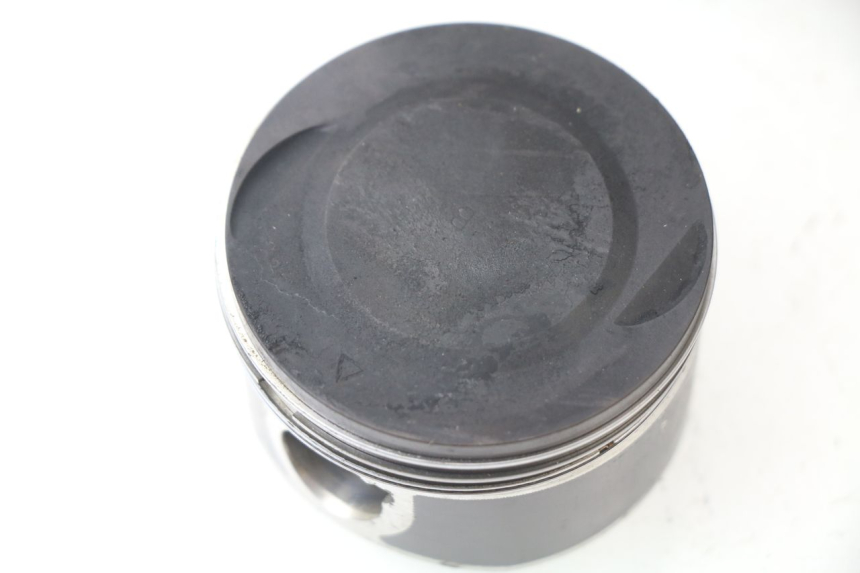 photo de CYLINDER BARREL PISTON PEUGEOT SATELIS COMPRESSOR K15 125 (2006 - 2009) - Distinctive features