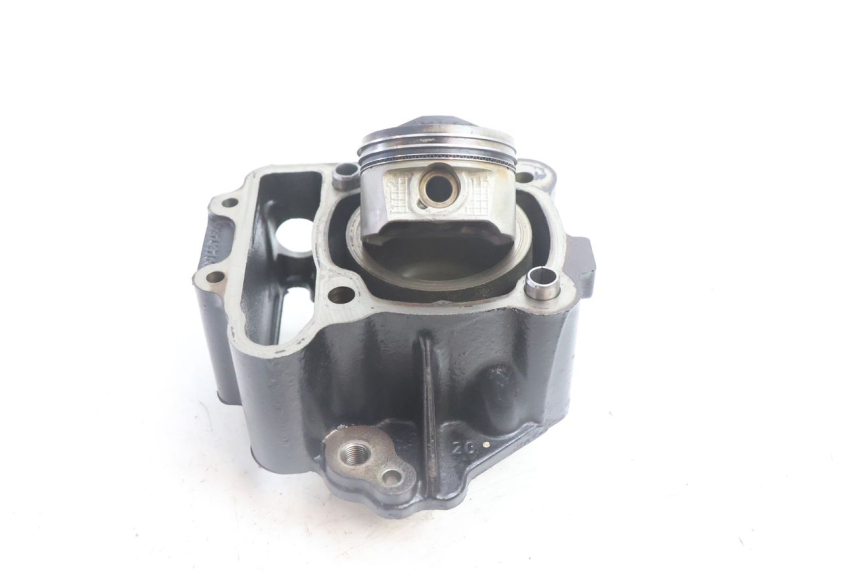 photo de CYLINDER PISTON PEUGEOT SATELIS 125 (2006 - 2009) - Main view