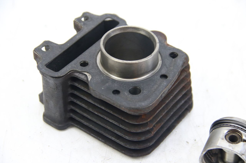 photo de CYLINDER PISTON APRILIA SCARABEO 4T 50 (2009 - 2017) - Product overview