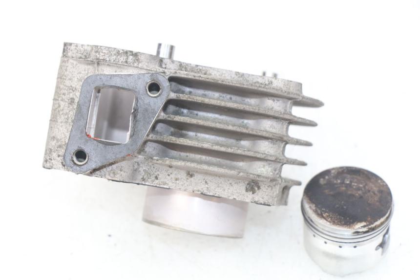 photo de CYLINDER BARREL PISTON KYMCO SENTO 50 (2008 - 2013) - Markings and original references