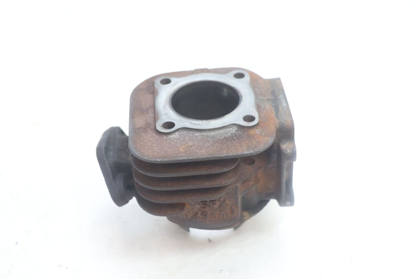 photo de CYLINDER BARREL PISTON YAMAHA SLIDER 50 (1999 - 2004) - Distinctive features