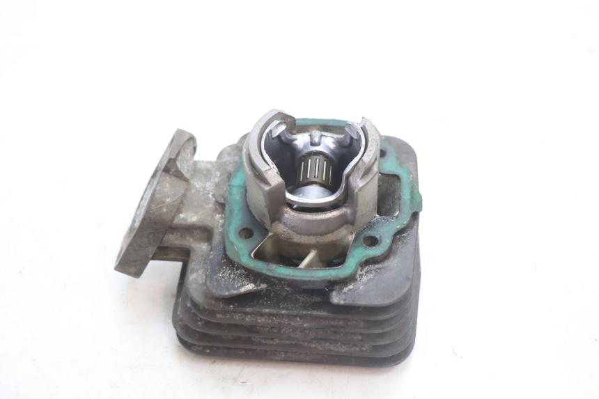 photo de CYLINDER BARREL PISTON PEUGEOT SPEEDFIGHT 2 AC 50 (2000 - 2009) - Technical close-up