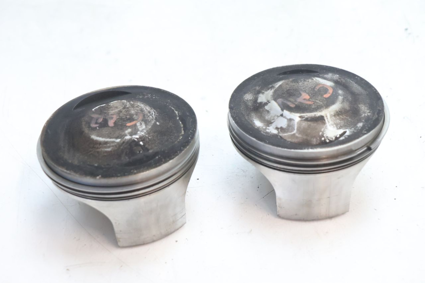 photo de CYLINDER BARREL PISTON DUCATI SS IE DS CARENEE 1000 (2002 - 2006) - Technical close-up