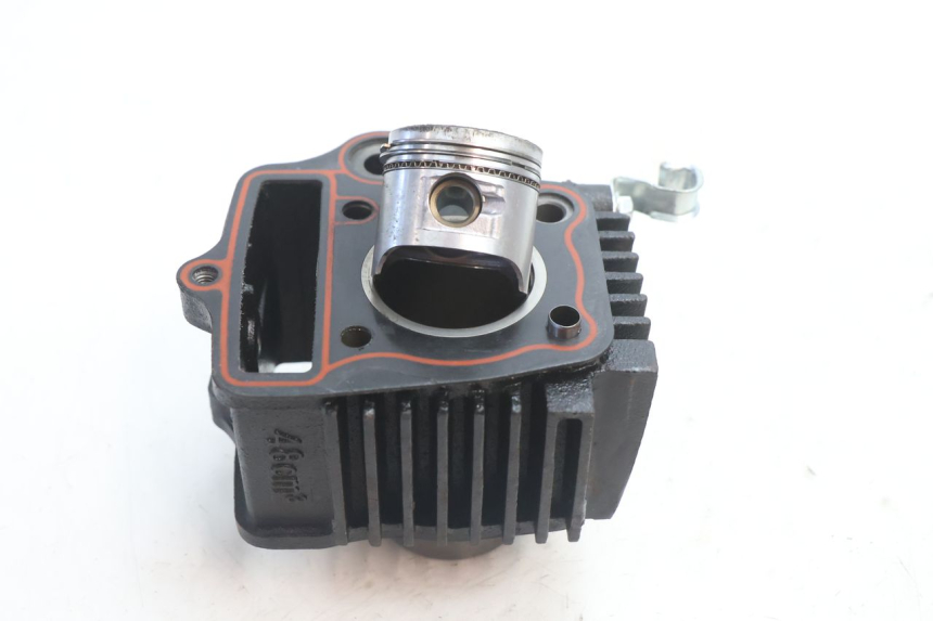 photo de CYLINDER BARREL PISTON YAMASAKI STREET 50 (2013 - 2018) - Main view
