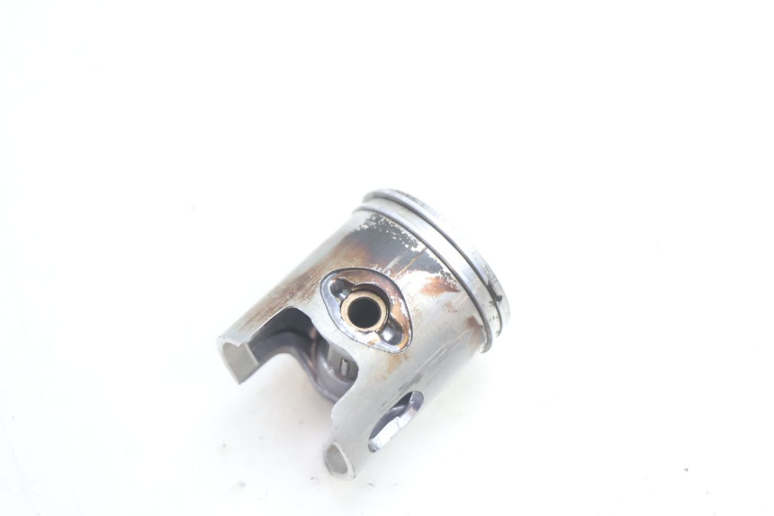 photo de CYLINDER BARREL PISTON MBK STUNT NAKED 50 (2004 - 2018) - High-resolution close-up