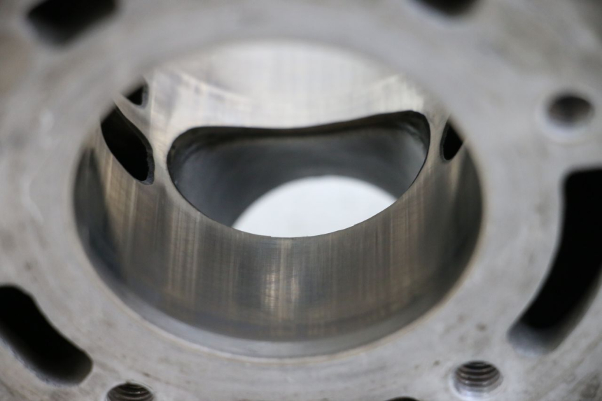 photo de CYLINDER BARREL PISTON CAGIVA SUPER CITY 125 (1992 - 1997) - Fixing points details