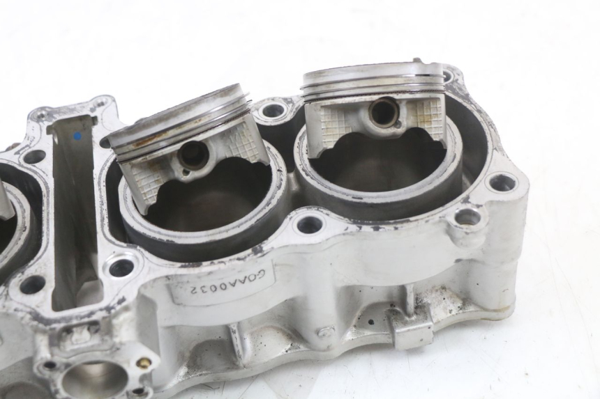 photo de CYLINDER BARREL PISTON SUZUKI GSX F GSXF 650 (2007 - 2015) - Component zoom