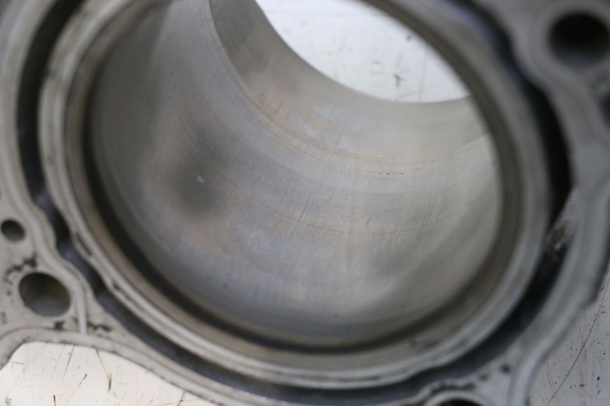 photo de CYLINDER BARREL PISTON SUZUKI SV S 650 (1999 - 2002) - Markings and original references