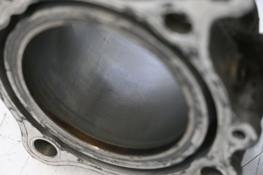 photo de CYLINDER BARREL PISTON SUZUKI SV S 650 (2003 - 2009) - Alternative perspective