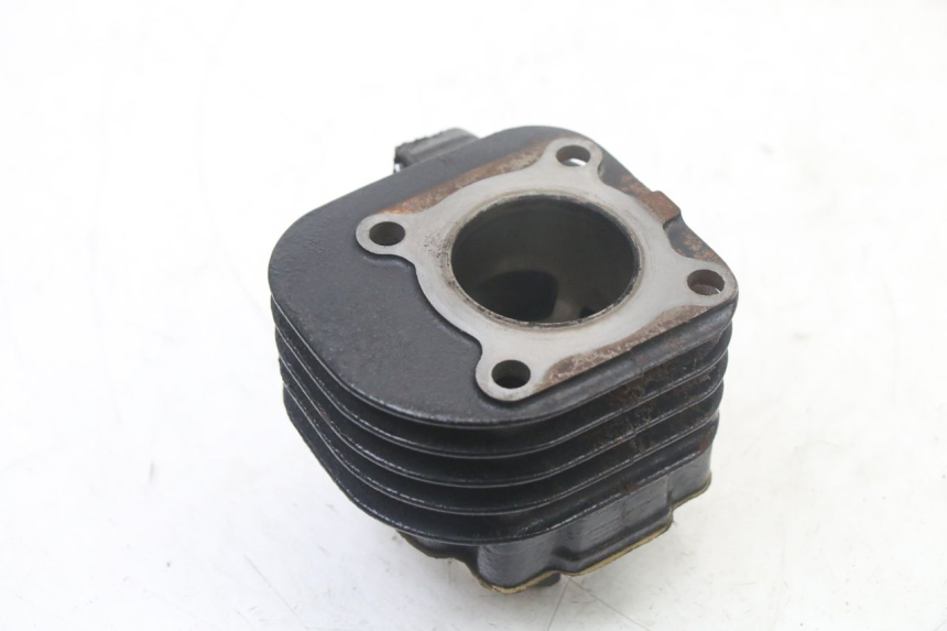 photo de CYLINDER PISTON TNT MOTOR ROMA 10' 2T 50 (2011 - 2018) - Additional view of the item
