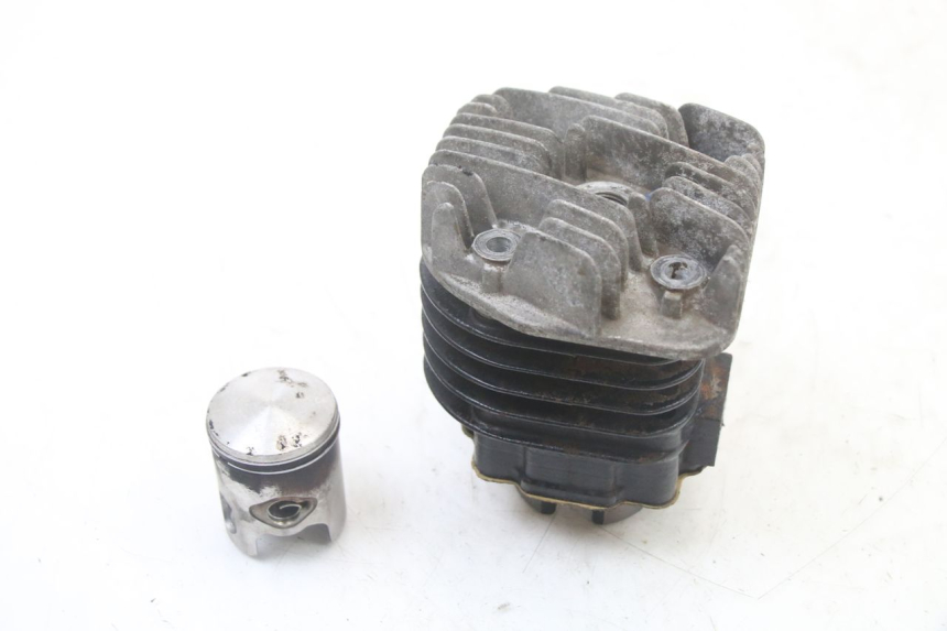 photo de CYLINDER PISTON TNT MOTOR ROMA 10' 2T 50 (2011 - 2018) - Zoom on usage condition
