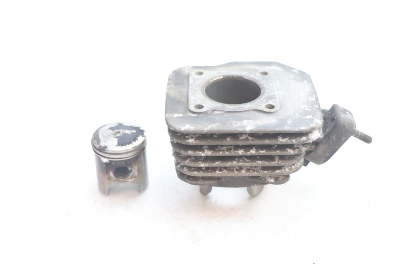 photo de CYLINDER BARREL PISTON PEUGEOT TREKKER 50 (1995 - 2004) - Component detail