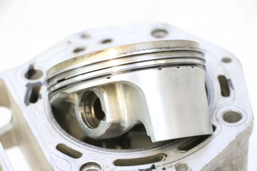 photo de CYLINDER BARREL PISTON BOOM TRIKE FUN 500 (2004 - 2010) - High-resolution close-up