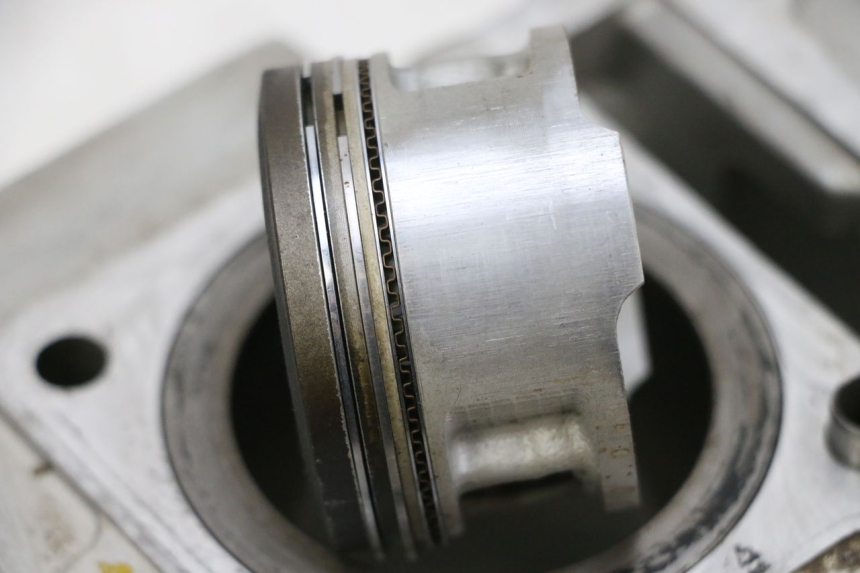 photo de CYLINDER BARREL PISTON YAMAHA TTR 125 (2000 - 2020) - Supplementary product photo