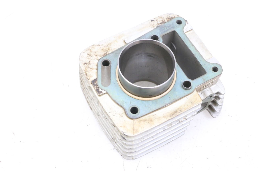 photo de CYLINDER BARREL PISTON YAMAHA TTR 125 (2000 - 2020) - Surface and material condition