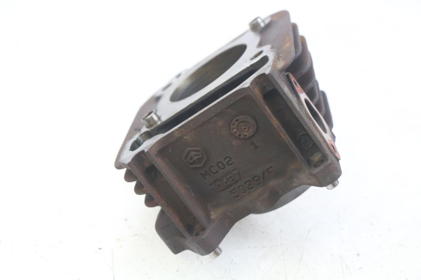 photo de CYLINDER PISTON PIAGGIO VESPA LXV 125 (2006 - 2009) - Surface and material condition