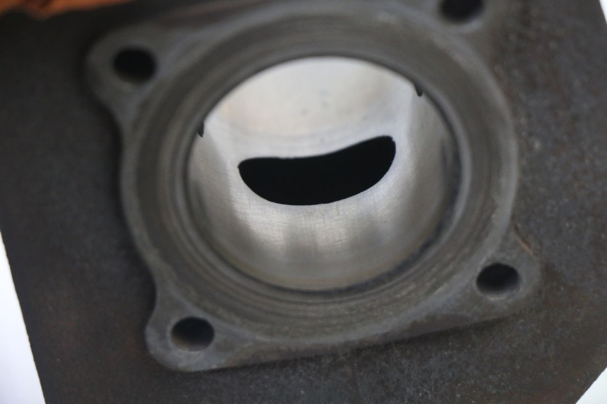 photo de CYLINDER BARREL PISTON PEUGEOT VIVACITY NEW 2T 50 (2008 - 2017) - Markings and original references