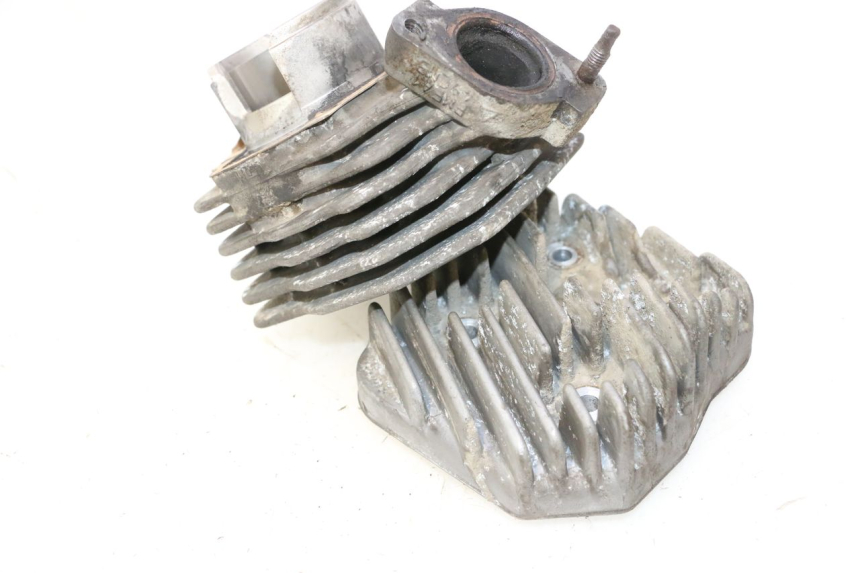 photo de CYLINDER BARREL PISTON PEUGEOT VIVACITY 50 (1998 - 2003) - Zoom on usage condition