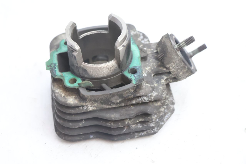 photo de CYLINDER BARREL PISTON PEUGEOT VIVACITY 50 (2004 - 2009) - Distinctive features