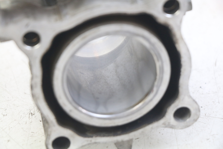 photo de CYLINDER PISTON YAMAHA XMAX X-MAX 125 (2006 - 2009) - Distinctive features