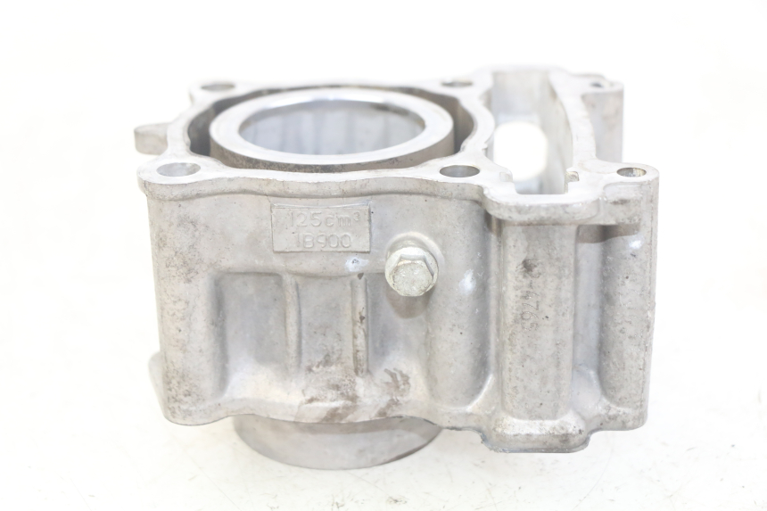 photo de CYLINDER PISTON YAMAHA XMAX X-MAX 125 (2006 - 2009) - Alternative perspective