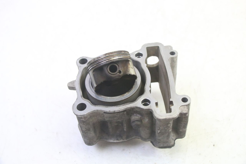 photo de CYLINDER BARREL PISTON YAMAHA X-MAX XMAX 125 (2010 - 2013) - Component detail