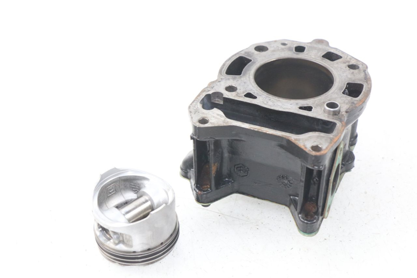photo de CYLINDER PISTON PIAGGIO X9 125 (2000 - 2003) - Distinctive features