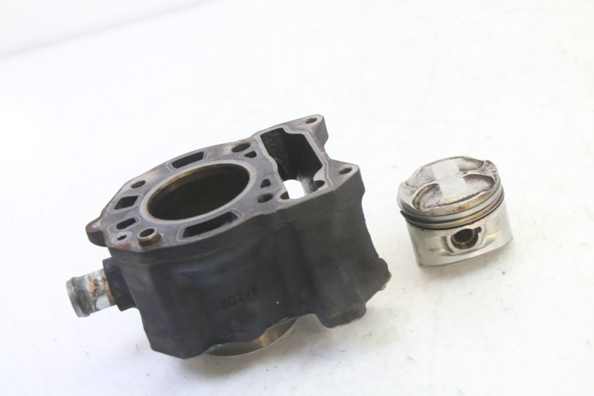 photo de CYLINDER PISTON PIAGGIO XEVO - X EVO 125 (2007 - 2017) - Component detail
