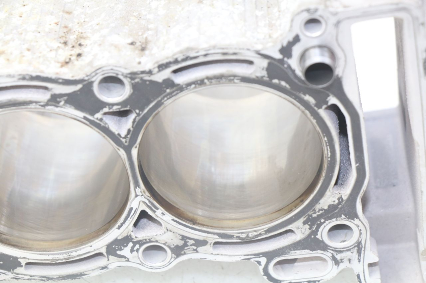 photo de CYLINDER BARREL PISTON YAMAHA XP T-MAX TMAX ABS 530 (2012 - 2015) - Surface and material condition