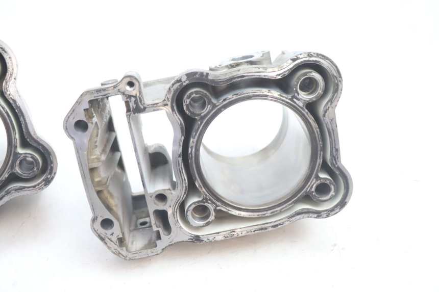 photo de CYLINDER BARREL PISTON HONDA XRV AFRICA TWIN 750 (1990 - 1992) - Component zoom
