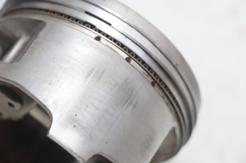 photo de CYLINDER BARREL PISTON HONDA XRV AFRICA TWIN 750 (1990 - 1992) - Component detail