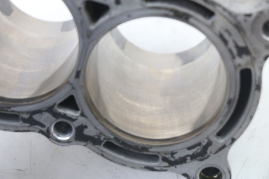 photo de CYLINDER BARREL PISTON YAMAHA YP T-MAX TMAX 530 (2017 - 2020) - Focus on structure