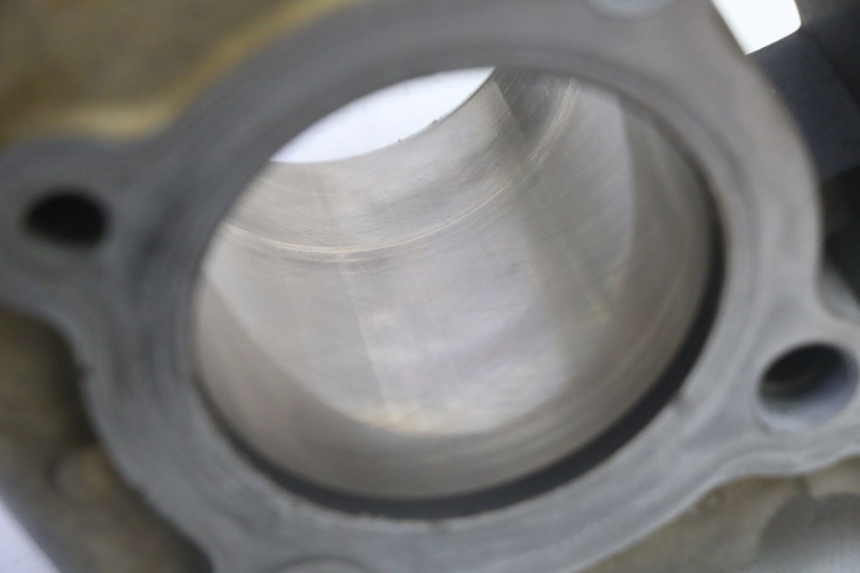 photo de CYLINDER BARREL PISTON YAMAHA YFM R RAPTOR 250 (2008 - 2014) - High-resolution close-up