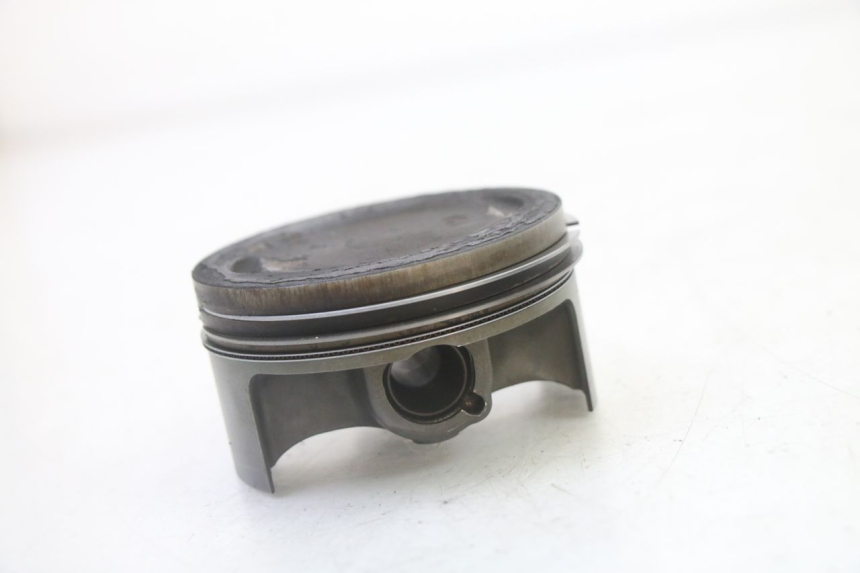 photo de CYLINDER BARREL PISTON YAMAHA YFM R RAPTOR 250 (2008 - 2014) - Technical close-up