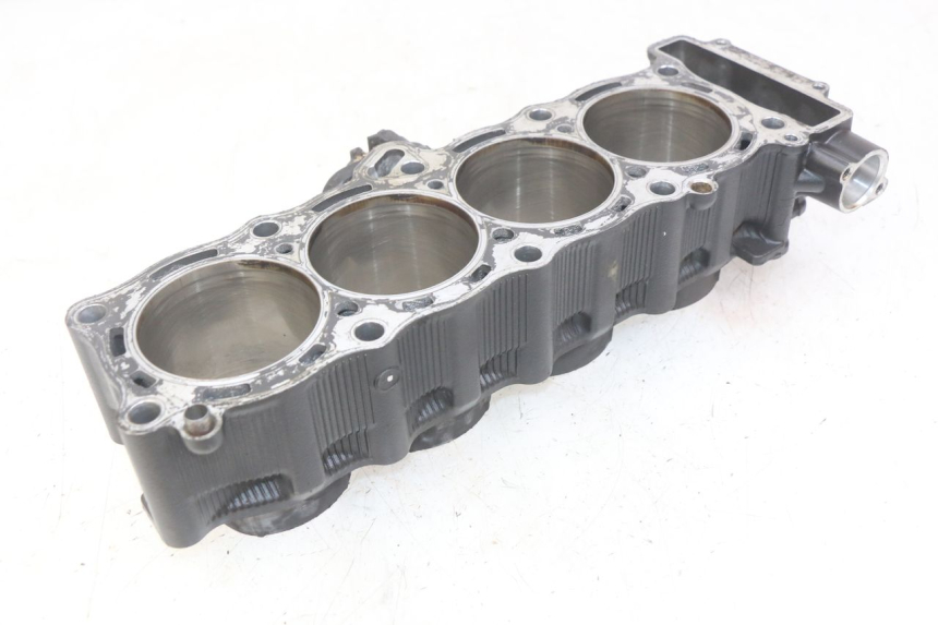 photo de CYLINDER PISTON YAMAHA YZF R1 1000 (2007 - 2008) - Distinctive features