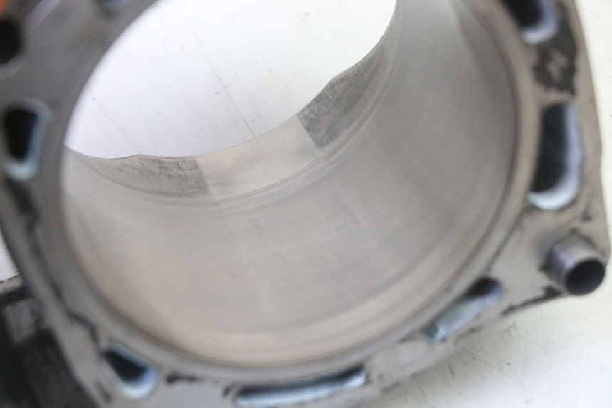 photo de CYLINDER BARREL PISTON YAMAHA YZF YZ-F 450 (2014 - 2016) - High-resolution close-up