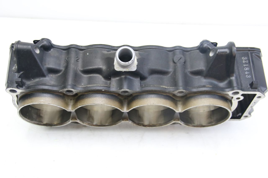 photo de CYLINDER PISTON KAWASAKI Z ABS 1000 (2014 - 2020) - Fixing points details