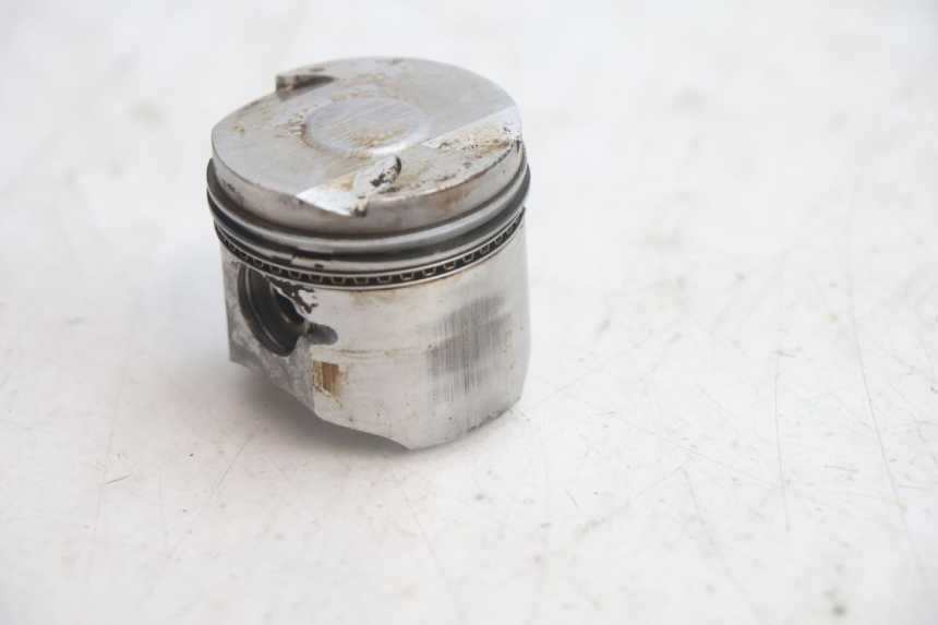 photo de CYLINDER BARREL PISTON PIAGGIO ZIP IGET 4T 50 (2021 - 2023) - Used quality zoom