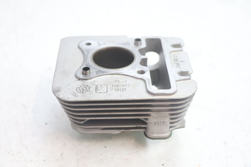 photo de CYLINDER BARREL PISTON PIAGGIO ZIP IGET 4T 50 (2021 - 2023) - Product overview