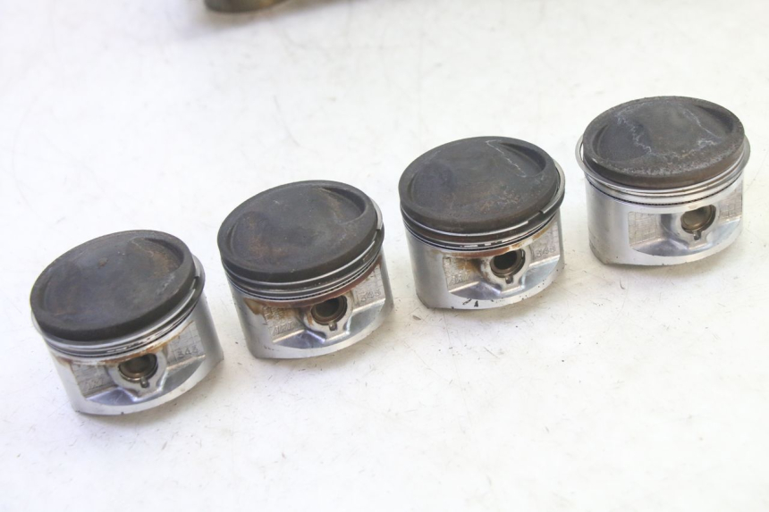 photo de CYLINDER BARREL PISTON KAWASAKI ZR 7 750 (1999 - 2004) - Used quality zoom