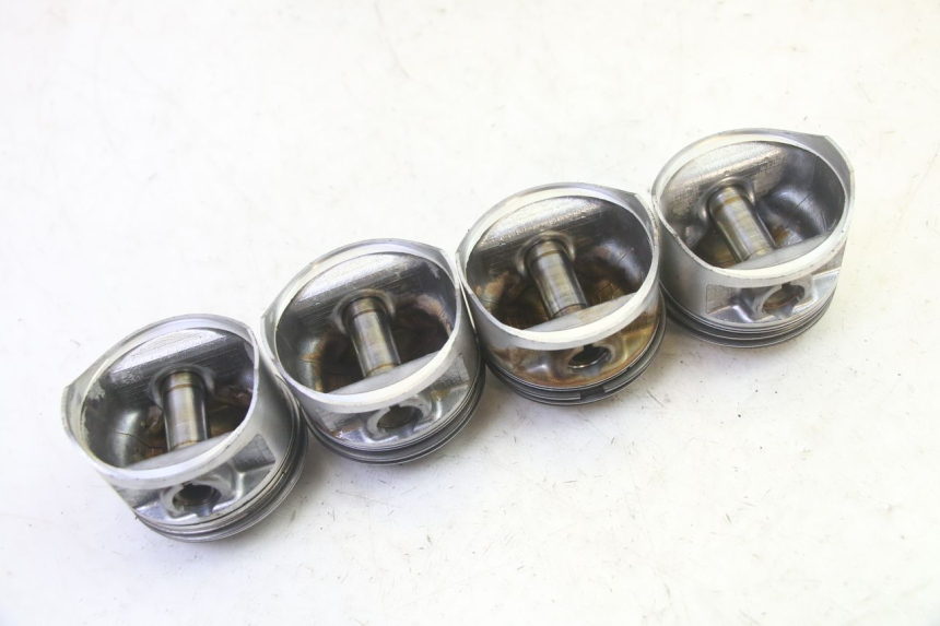 photo de CYLINDER BARREL PISTON KAWASAKI ZR 7 750 (1999 - 2004) - Main view