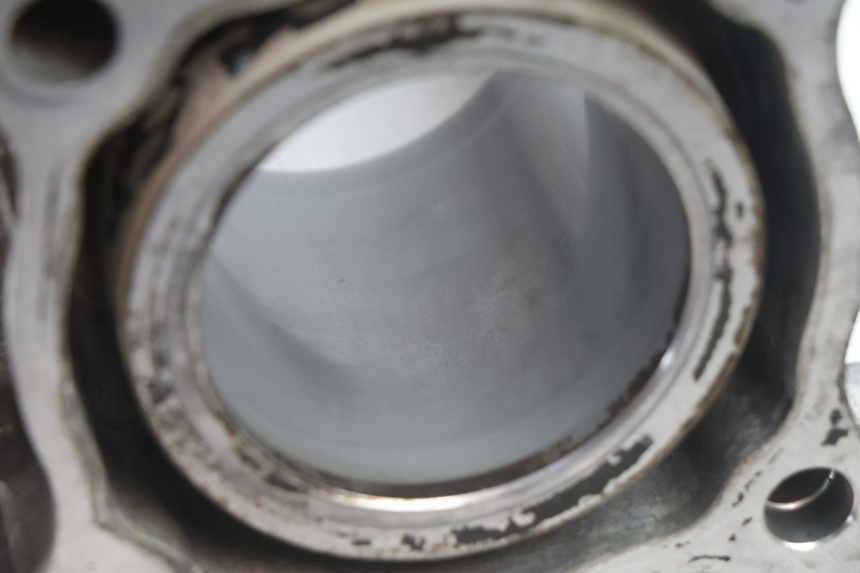 photo de CYLINDER BARREL YAMAHA X-MAX XMAX 125 (2010 - 2013) - Fixing points details